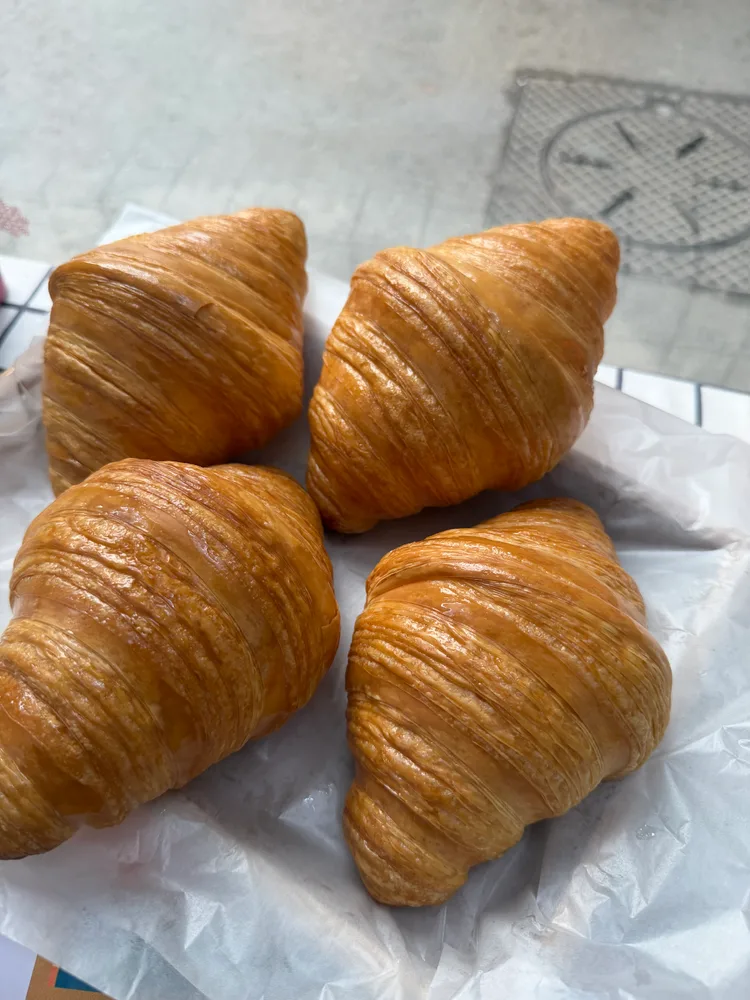 Croissant · Mẫu 4