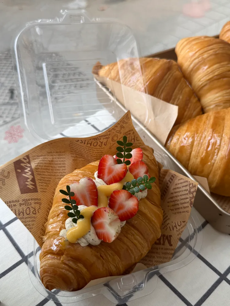 Croissant · Mẫu 6
